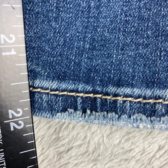 Silver Jeans Co‎ Aiko Capri Jeans Women's W28 Blue Denim Embellished Pockets - Picture 11 of 16